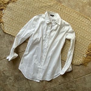 NWT Ann Taylor white button down size 2